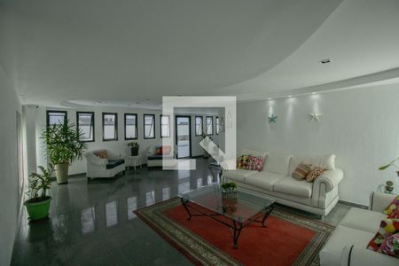 Apartamento para alugar com 104m², 3 quartos e 2 vagasHall social