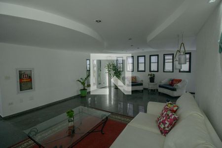 Apartamento para alugar com 104m², 3 quartos e 2 vagasHall social