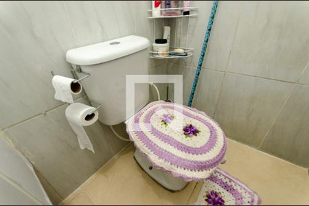 Banheiro de casa para alugar com 1 quarto, 55m² em Vila Palmeiras, São Paulo