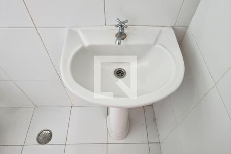 Apartamento para alugar com 77m², 3 quartos e 2 vagas Apartamento para alugar com 77m², 3 quartos e 2 vagasBanheiro da Suíte