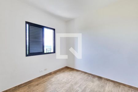 Apartamento para alugar com 77m², 3 quartos e 2 vagas Apartamento para alugar com 77m², 3 quartos e 2 vagasQuarto