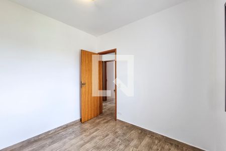 Apartamento para alugar com 77m², 3 quartos e 2 vagas Apartamento para alugar com 77m², 3 quartos e 2 vagasQuarto