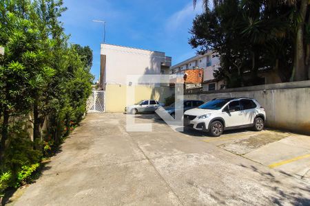 Casa de condomínio à venda com 62m², 2 quartos e 1 vagaEntrada