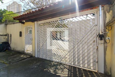 Casa de condomínio à venda com 62m², 2 quartos e 1 vagaEntrada