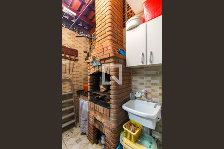 Casa de condomínio à venda com 62m², 2 quartos e 1 vagaÁrea de Serviço