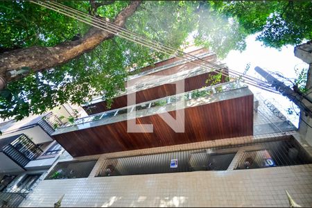 Apartamento à venda com 126m², 3 quartos e 2 vagasFachada