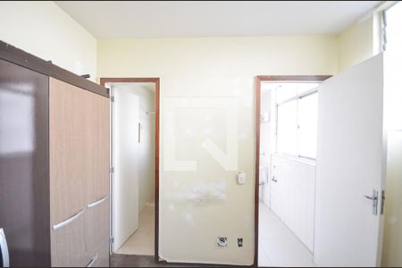 Apartamento à venda com 126m², 3 quartos e 2 vagasQuarto de Serviço