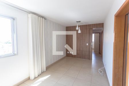 Sala de apartamento à venda com 3 quartos, 68m² em Sagrada Família, Belo Horizonte