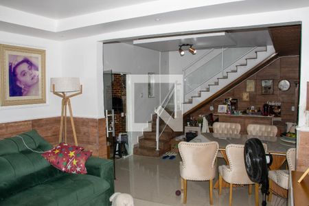 Sala de casa para alugar com 3 quartos, 180m² em Anil, Rio de Janeiro