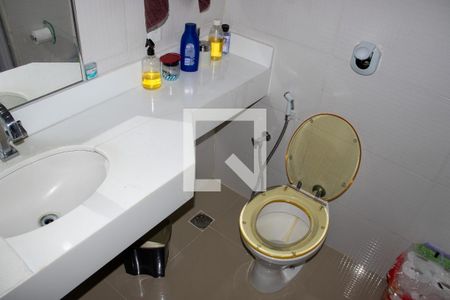 Banheiro de casa para alugar com 3 quartos, 180m² em Anil, Rio de Janeiro