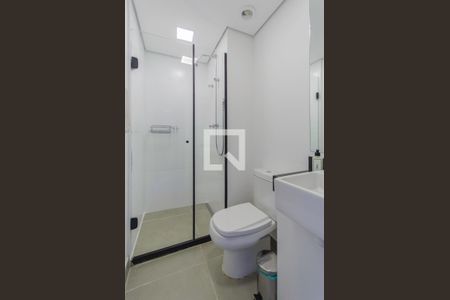 Banheiro de apartamento para alugar com 1 quarto, 18m² em Vila Mariana, São Paulo