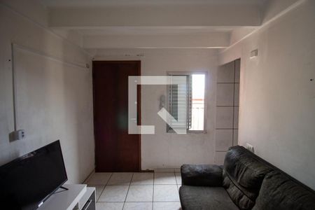 Sala de apartamento para alugar com 2 quartos, 35m² em Conjunto Residencial José Bonifácio, São Paulo