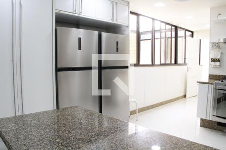 Apartamento à venda com 700m², 6 quartos e 3 vagasCozinha