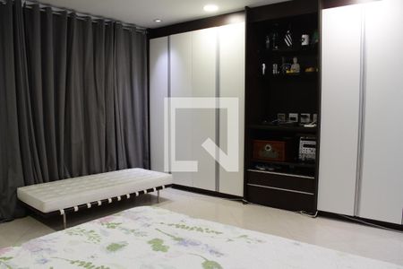 Apartamento à venda com 700m², 6 quartos e 3 vagasQuarto 1