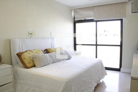 Apartamento à venda com 700m², 6 quartos e 3 vagasQuarto 2