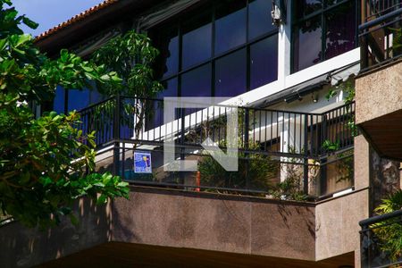 Apartamento à venda com 700m², 6 quartos e 3 vagasPlaquinha