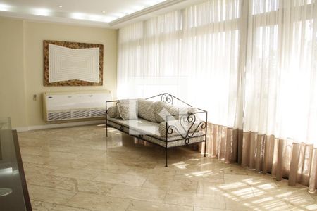 Sala de apartamento à venda com 6 quartos, 700m² em Barra da Tijuca, Rio de Janeiro