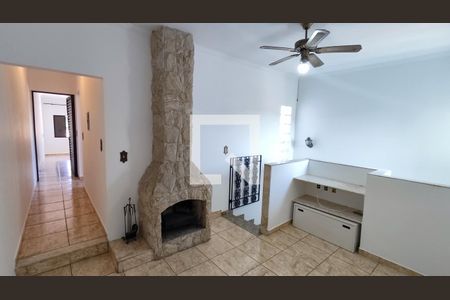 Casa à venda com 259m², 3 quartos e 2 vagasHall 