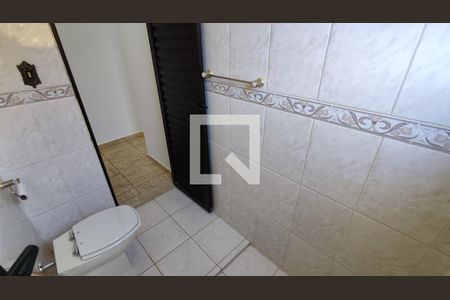 Casa à venda com 259m², 3 quartos e 2 vagasBanheiro 