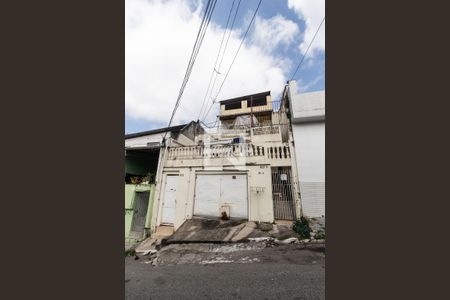 Casa para alugar com 60m², 1 quarto e sem vaga Casa para alugar com 60m², 1 quarto e sem vagaFachada