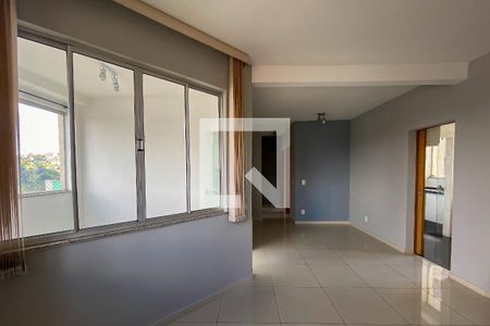 Sala de apartamento para alugar com 3 quartos, 80m² em Caiçara-adelaide, Belo Horizonte