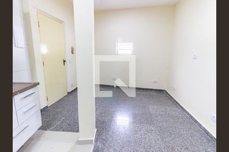 Sala/Cozinha de apartamento para alugar com 2 quartos, 49m² em Bom Retiro, São Paulo