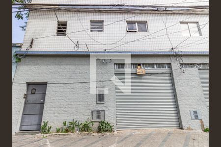 Apartamento para alugar com 49m², 2 quartos e sem vaga Apartamento para alugar com 49m², 2 quartos e sem vagaFachada