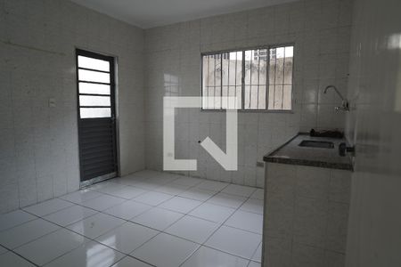 Casa à venda com 250m², 2 quartos e 8 vagasCozinha