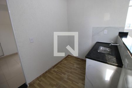 Sala / Cozinha de casa para alugar com 1 quarto, 45m² em Vila Gustavo, São Paulo