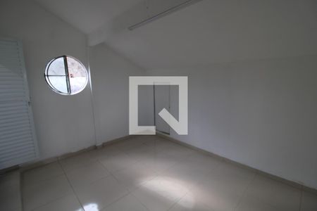 Quarto 1 de casa para alugar com 1 quarto, 45m² em Vila Gustavo, São Paulo