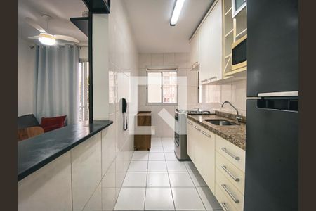 Cozinha de apartamento para alugar com 2 quartos, 55m² em Jardim das Vertentes, São Paulo