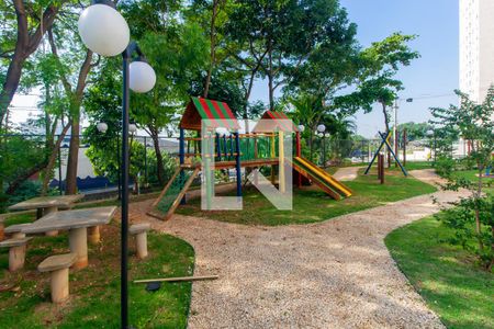 Apartamento para alugar com 52m², 2 quartos e 1 vaga Apartamento para alugar com 52m², 2 quartos e 1 vagaÁrea comum - Playground