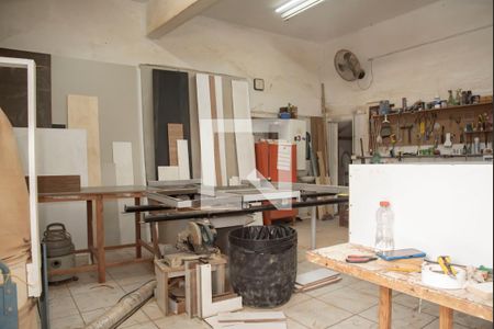 Casa à venda com 262m², 4 quartos e sem vaga Casa à venda com 262m², 4 quartos e sem vagaÁrea comum