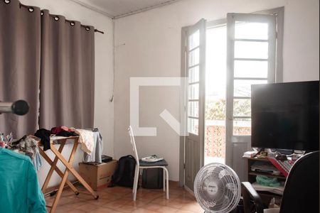 Casa à venda com 262m², 4 quartos e sem vaga Casa à venda com 262m², 4 quartos e sem vagaCasa 2 - Sala