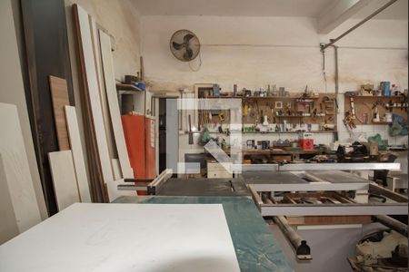 Casa à venda com 262m², 4 quartos e sem vaga Casa à venda com 262m², 4 quartos e sem vagaÁrea comum