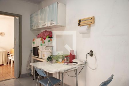 Casa à venda com 262m², 4 quartos e sem vaga Casa à venda com 262m², 4 quartos e sem vagaCasa 1 - Cozinha