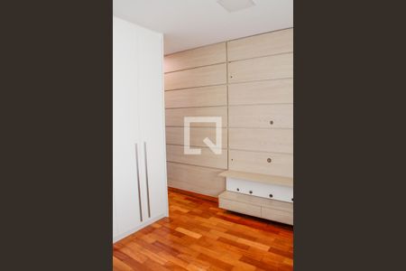 Quarto 1 suíte de apartamento para alugar com 4 quartos, 166m² em Barra da Tijuca, Rio de Janeiro