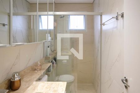 Apartamento à venda com 69m², 3 quartos e 2 vagasBanheiro da Suíte