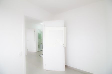 Quarto 1 de apartamento para alugar com 2 quartos, 35m² em Jardim Promissao, São Paulo