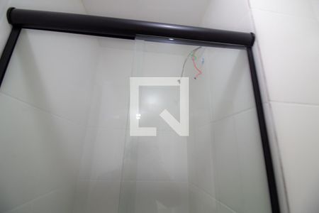 Banheiro de apartamento para alugar com 2 quartos, 35m² em Jardim Promissao, São Paulo