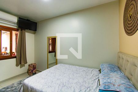 Casa à venda com 60m², 2 quartos e 1 vaga Casa à venda com 60m², 2 quartos e 1 vagaQuarto