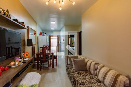 Sala de casa à venda com 2 quartos, 60m² em Harmonia, Canoas