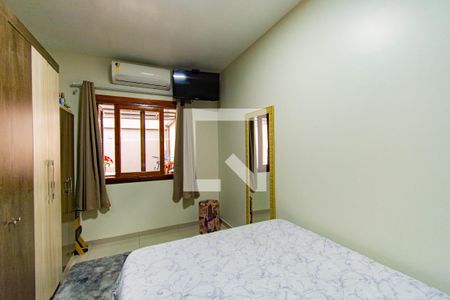 Casa à venda com 60m², 2 quartos e 1 vaga Casa à venda com 60m², 2 quartos e 1 vagaQuarto