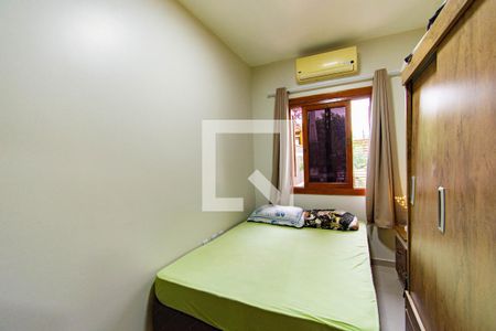 Casa à venda com 60m², 2 quartos e 1 vaga Casa à venda com 60m², 2 quartos e 1 vagaQuarto