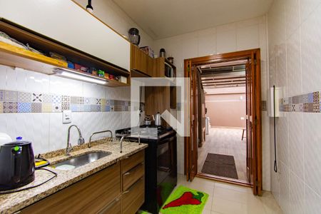Casa à venda com 60m², 2 quartos e 1 vaga Casa à venda com 60m², 2 quartos e 1 vagaCozinha