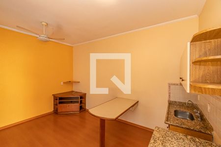 Casa de condomínio à venda com 300m², 4 quartos e 5 vagasCozinha/Sala Edicula Fundos