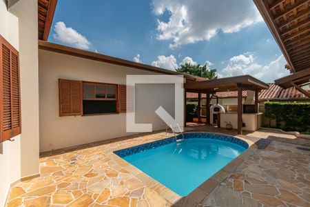 Casa de condomínio à venda com 300m², 4 quartos e 5 vagasPiscina 