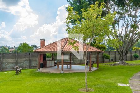 Casa de condomínio à venda com 300m², 4 quartos e 5 vagasÁrea comum - Churrasqueira