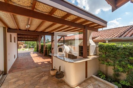 Casa de condomínio à venda com 300m², 4 quartos e 5 vagasChurrasqueira 