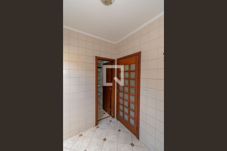 Casa de condomínio à venda com 300m², 4 quartos e 5 vagasÁrea de Serviço